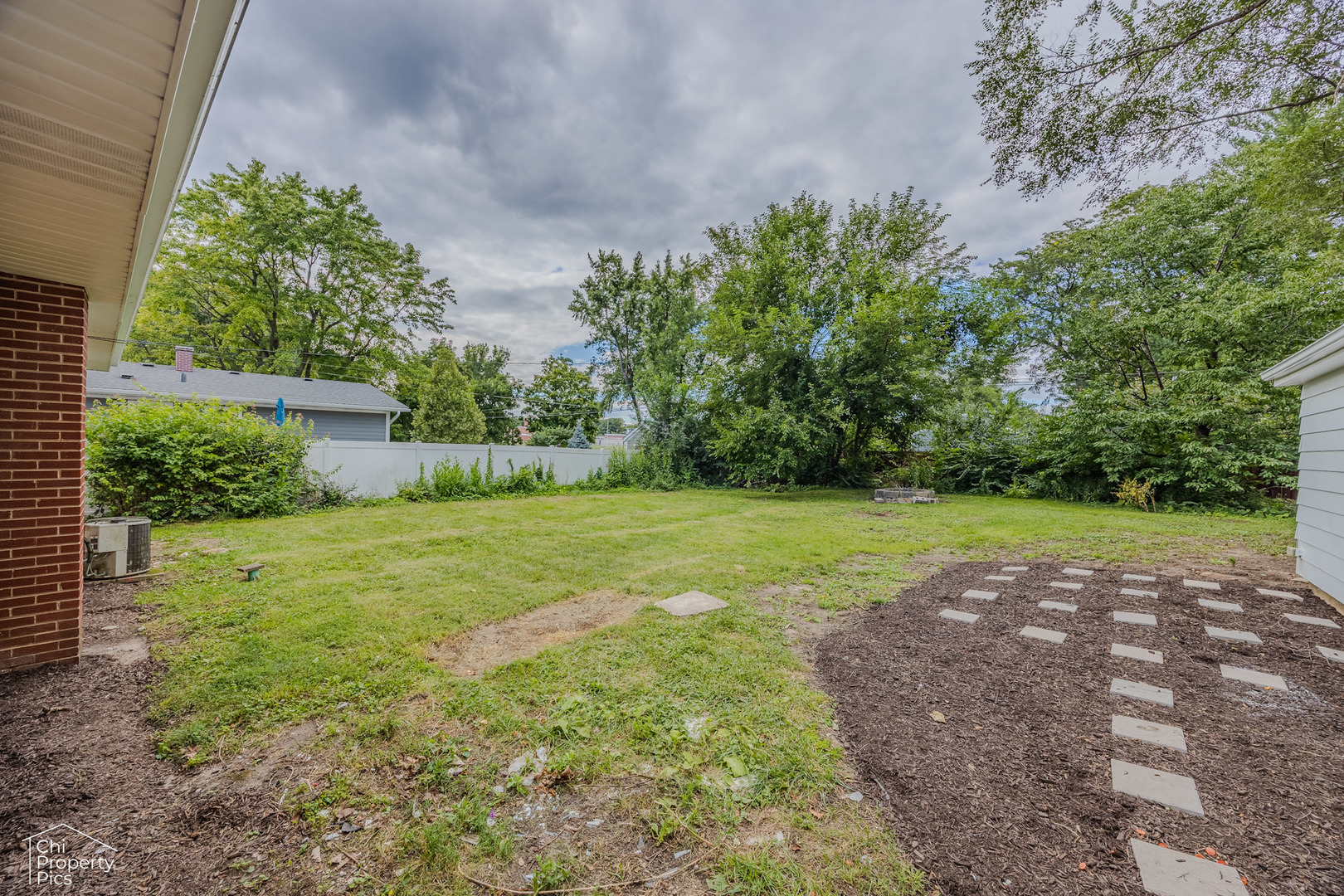 752 Rolling Drive, Lisle, IL 60532