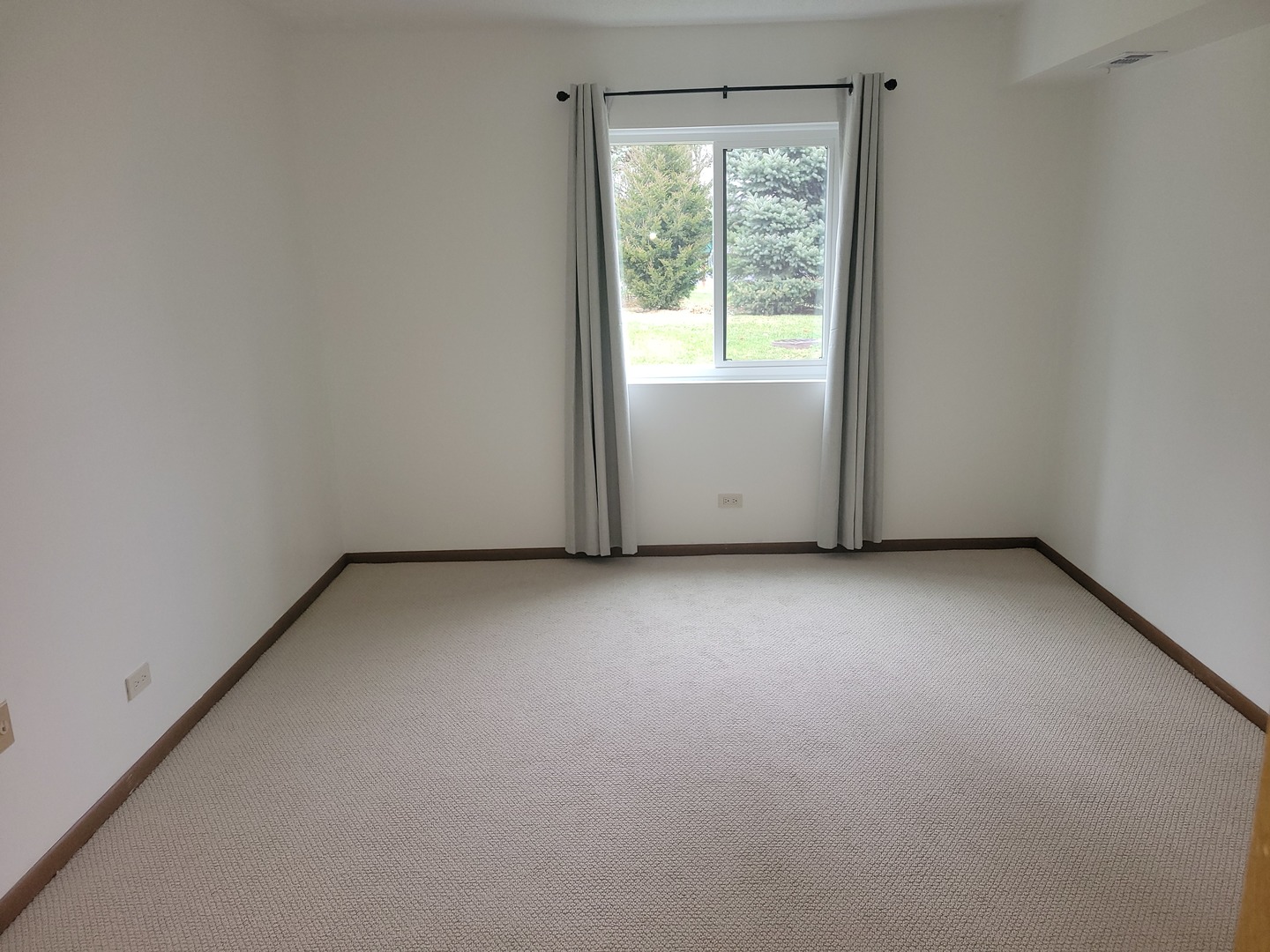 1721 S Washington Street #1721, Naperville, IL 60565