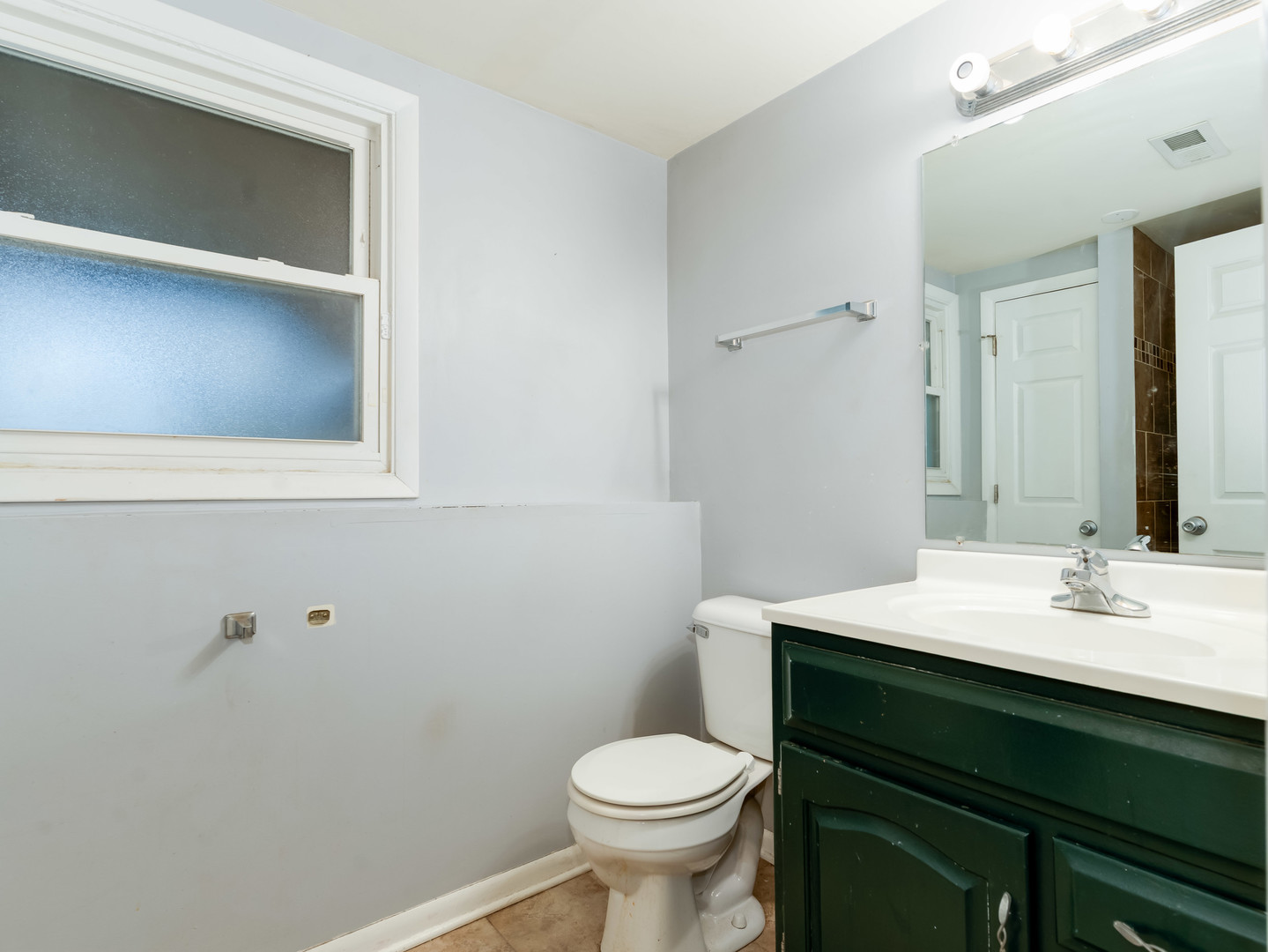 17850 Yale Lane, Country Club Hills, IL 60478