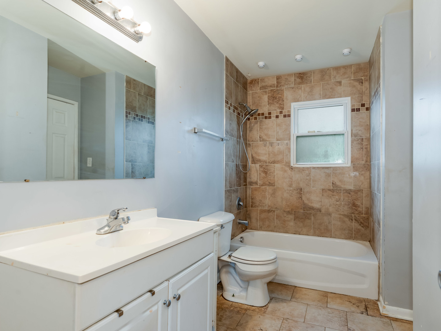 17850 Yale Lane, Country Club Hills, IL 60478