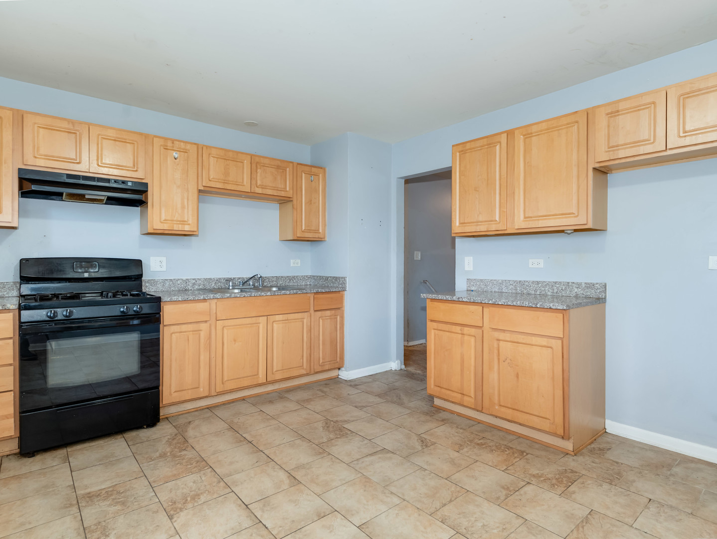 17850 Yale Lane, Country Club Hills, IL 60478