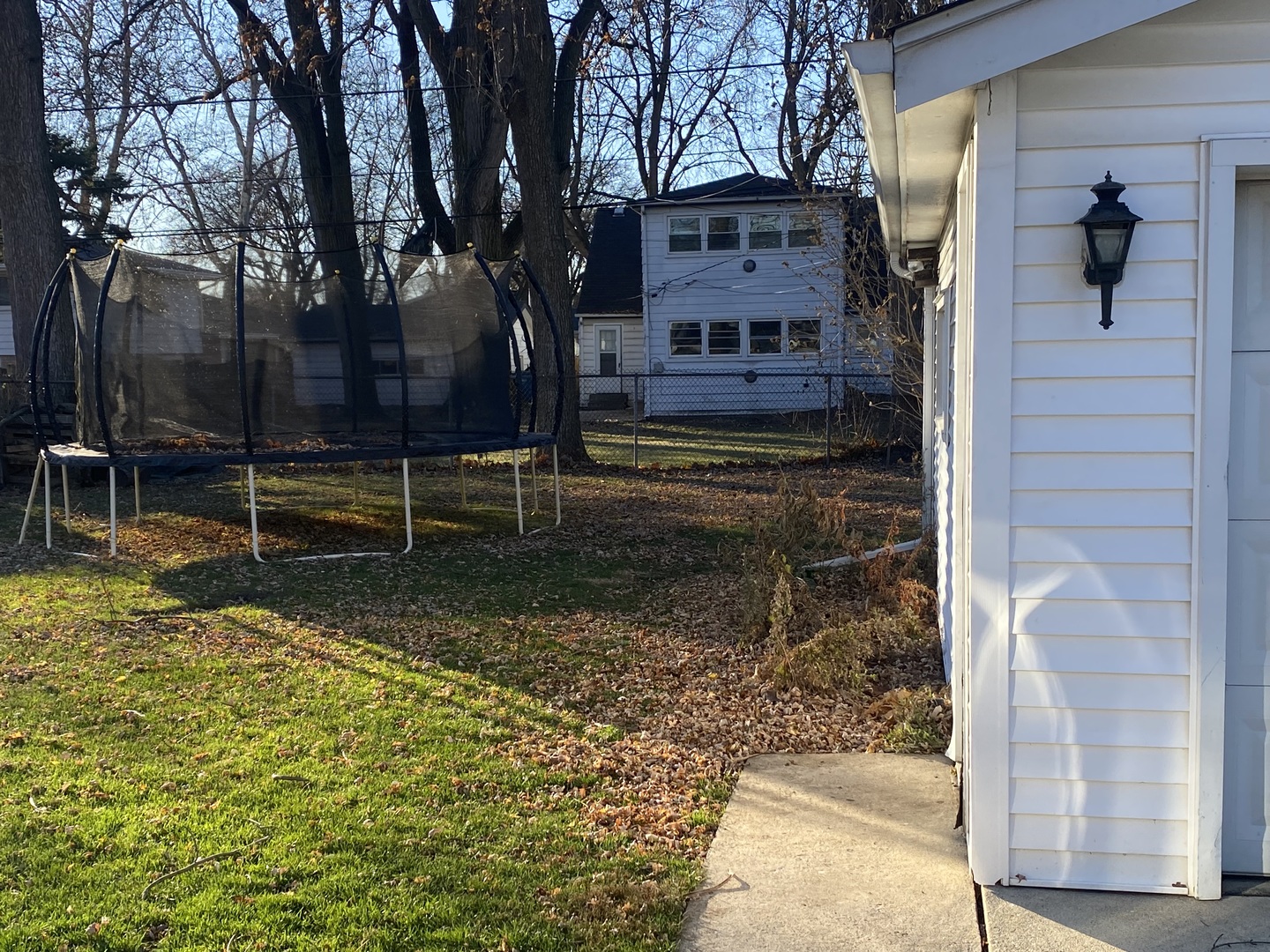 9820 Menard Avenue, Oak Lawn, IL 60453