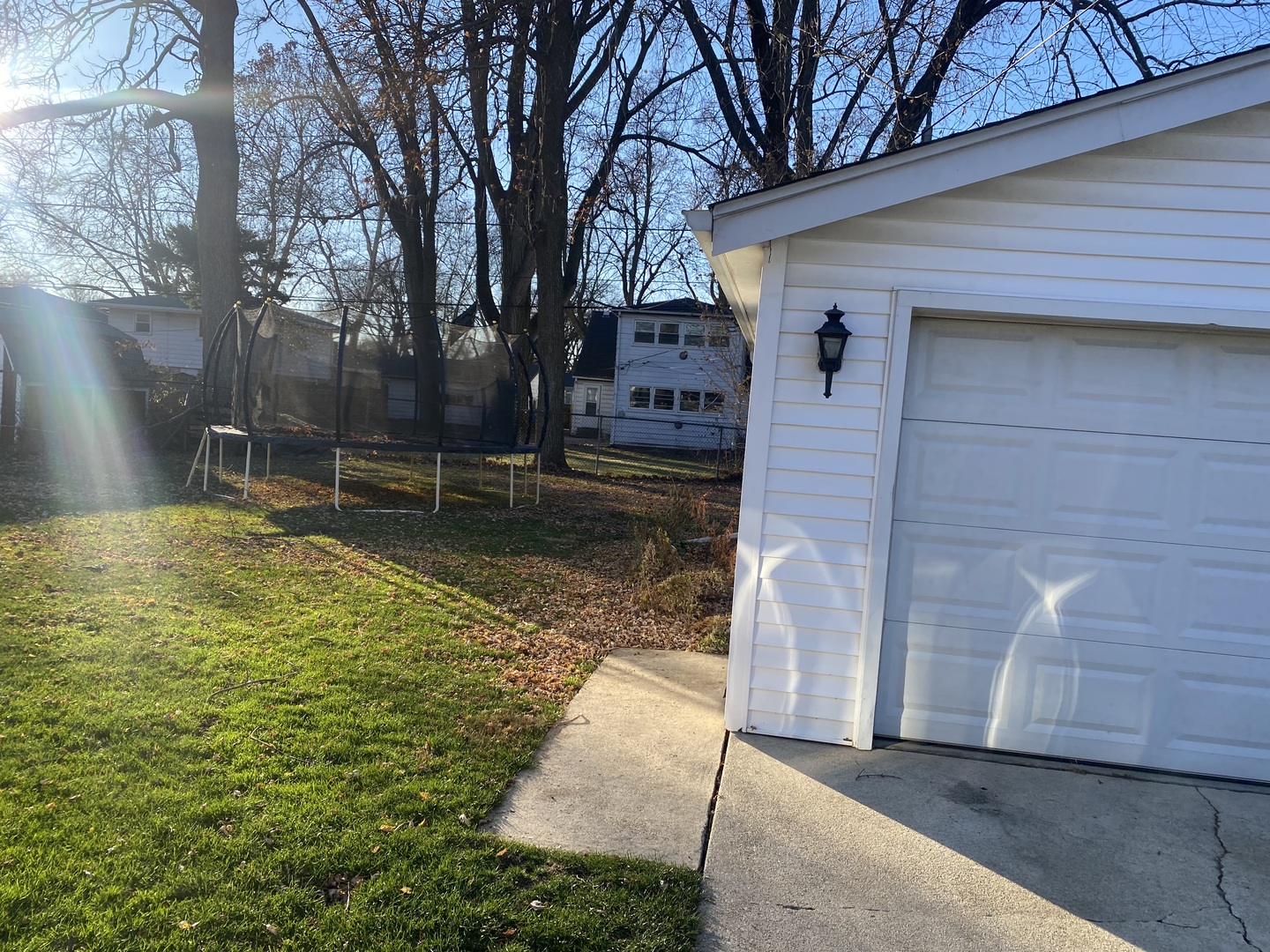 9820 Menard Avenue, Oak Lawn, IL 60453