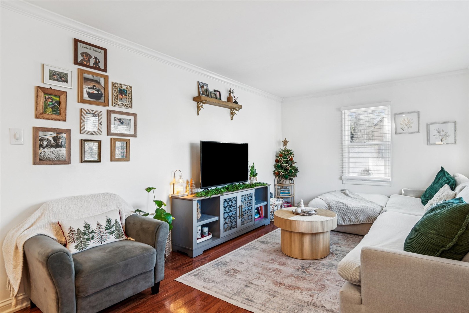 201 67th Street, Darien, IL 60561