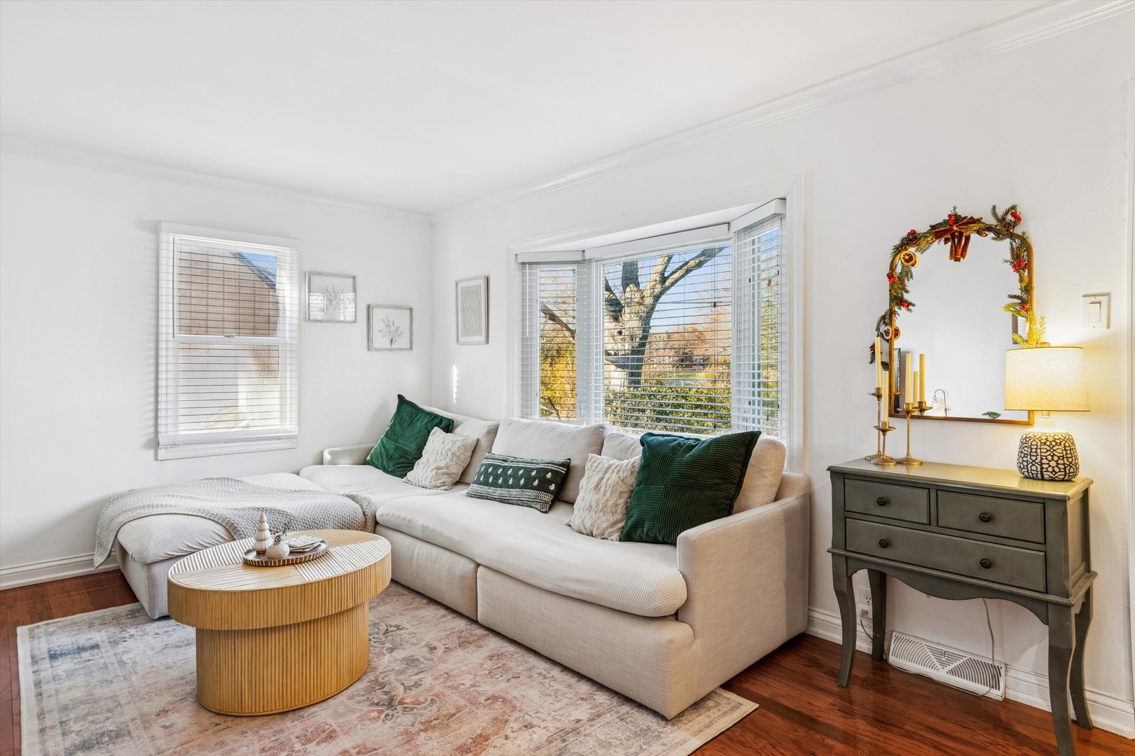 201 67th Street, Darien, IL 60561