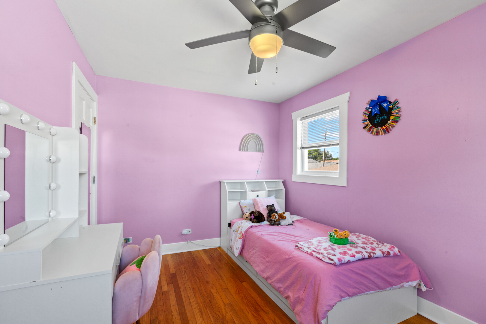 5823 Stuart Lane, Oak Forest, IL 60452