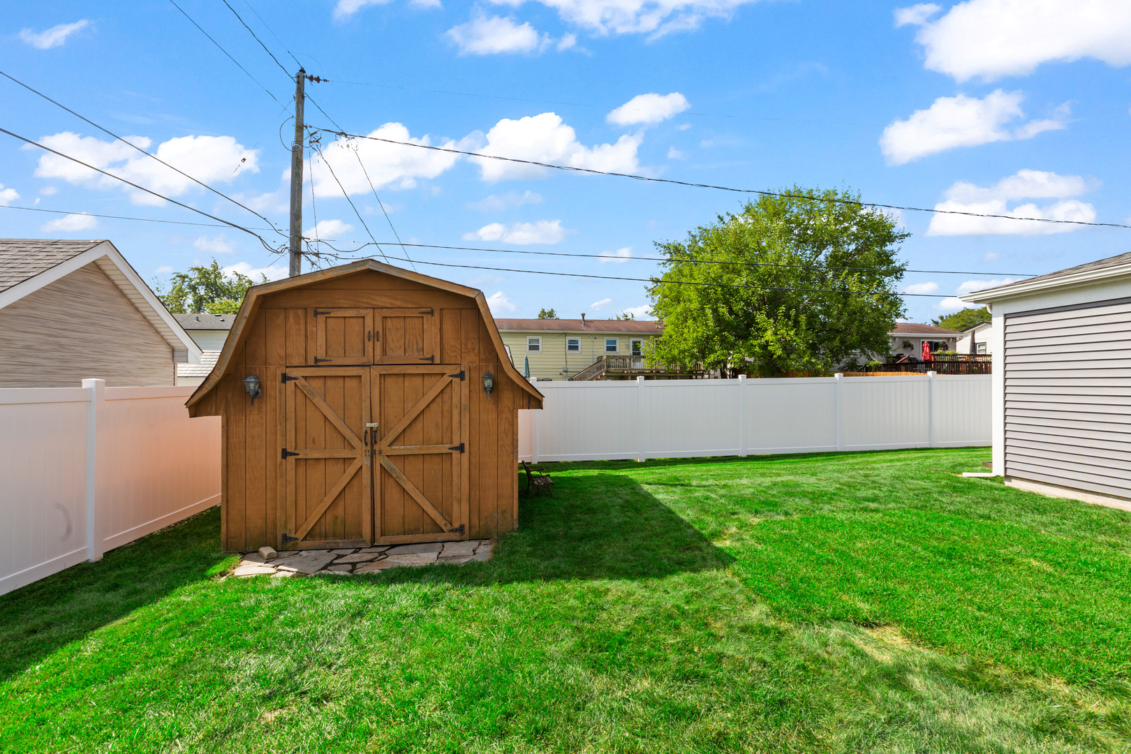 5823 Stuart Lane, Oak Forest, IL 60452