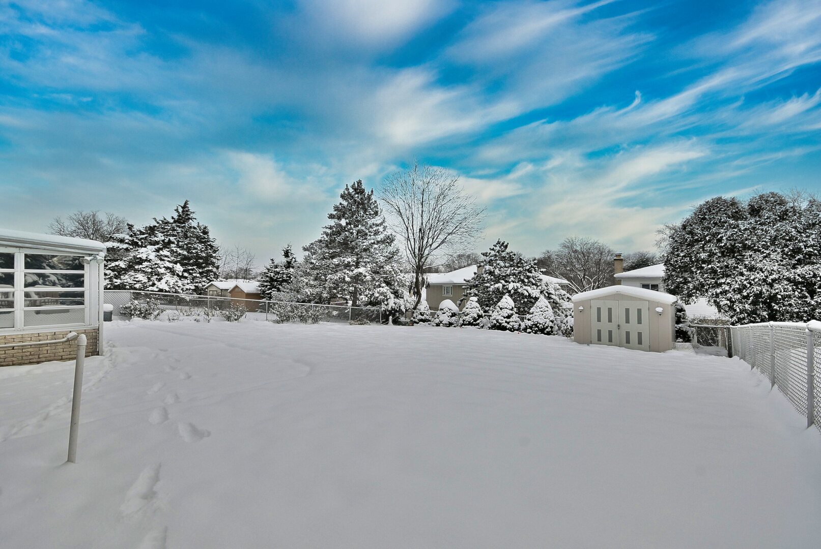 231 N Flora Parkway, Addison, IL 60101