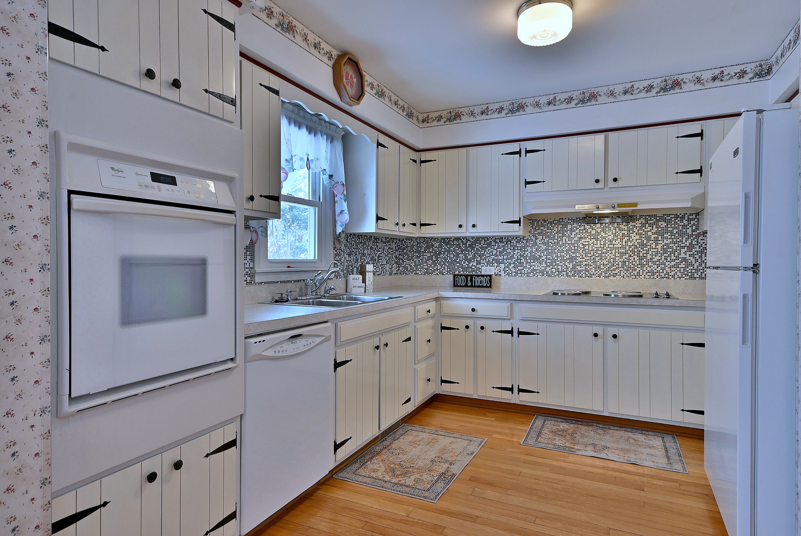 231 N Flora Parkway, Addison, IL 60101