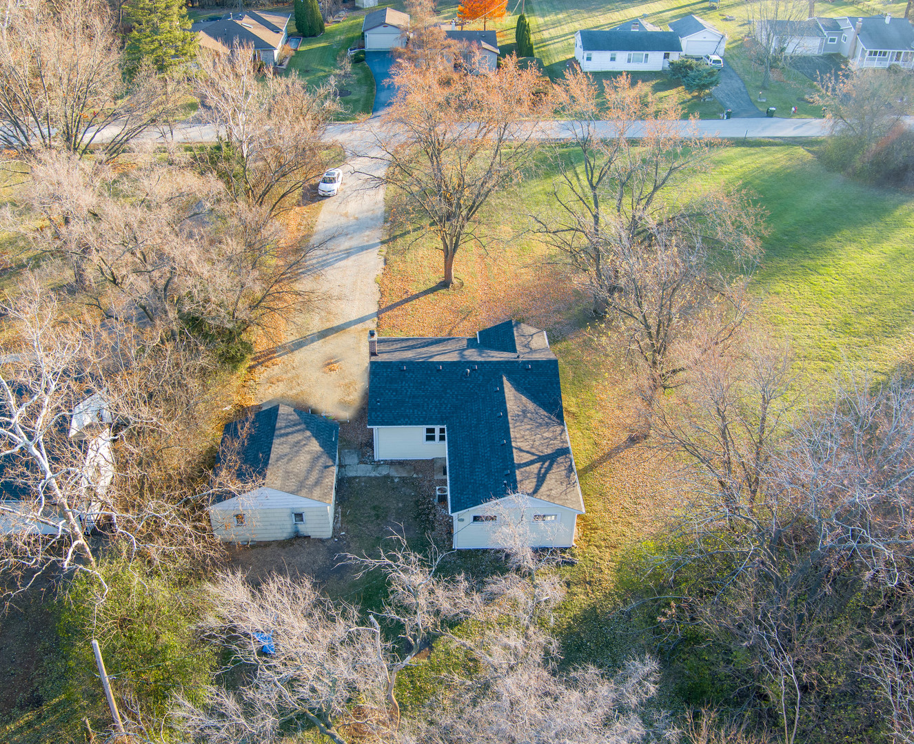 1392 W 52nd Place, La Grange Highlands, IL 60525