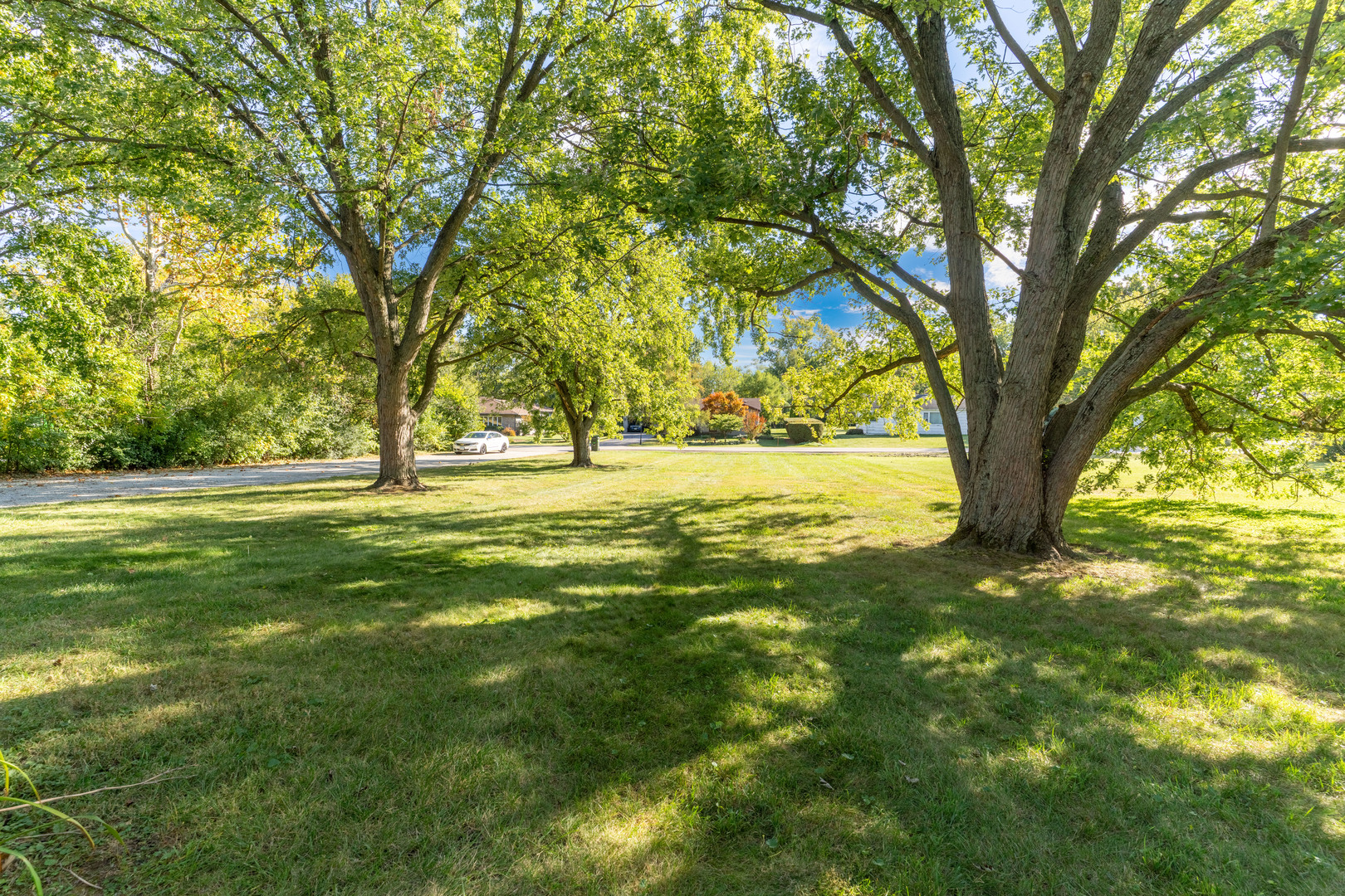 1392 W 52nd Place, La Grange Highlands, IL 60525