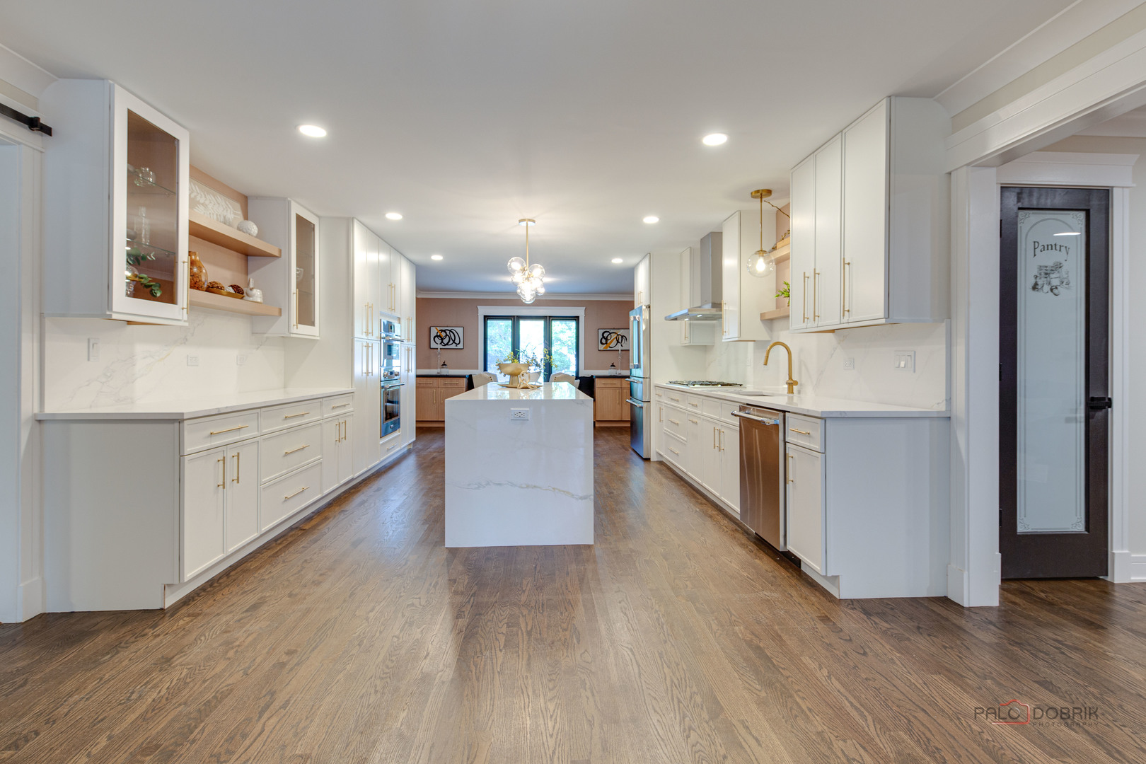 2221 Donegal Drive, Darien, IL 60561