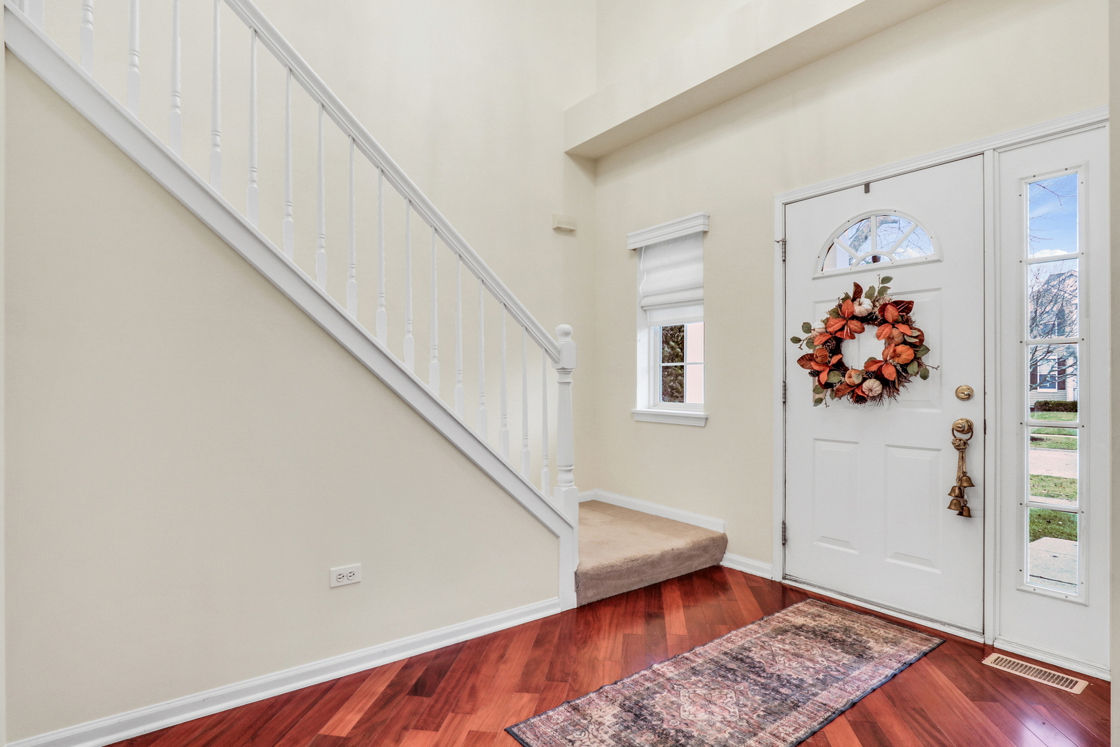 1948 Lily Lane, Round Lake, IL 60073