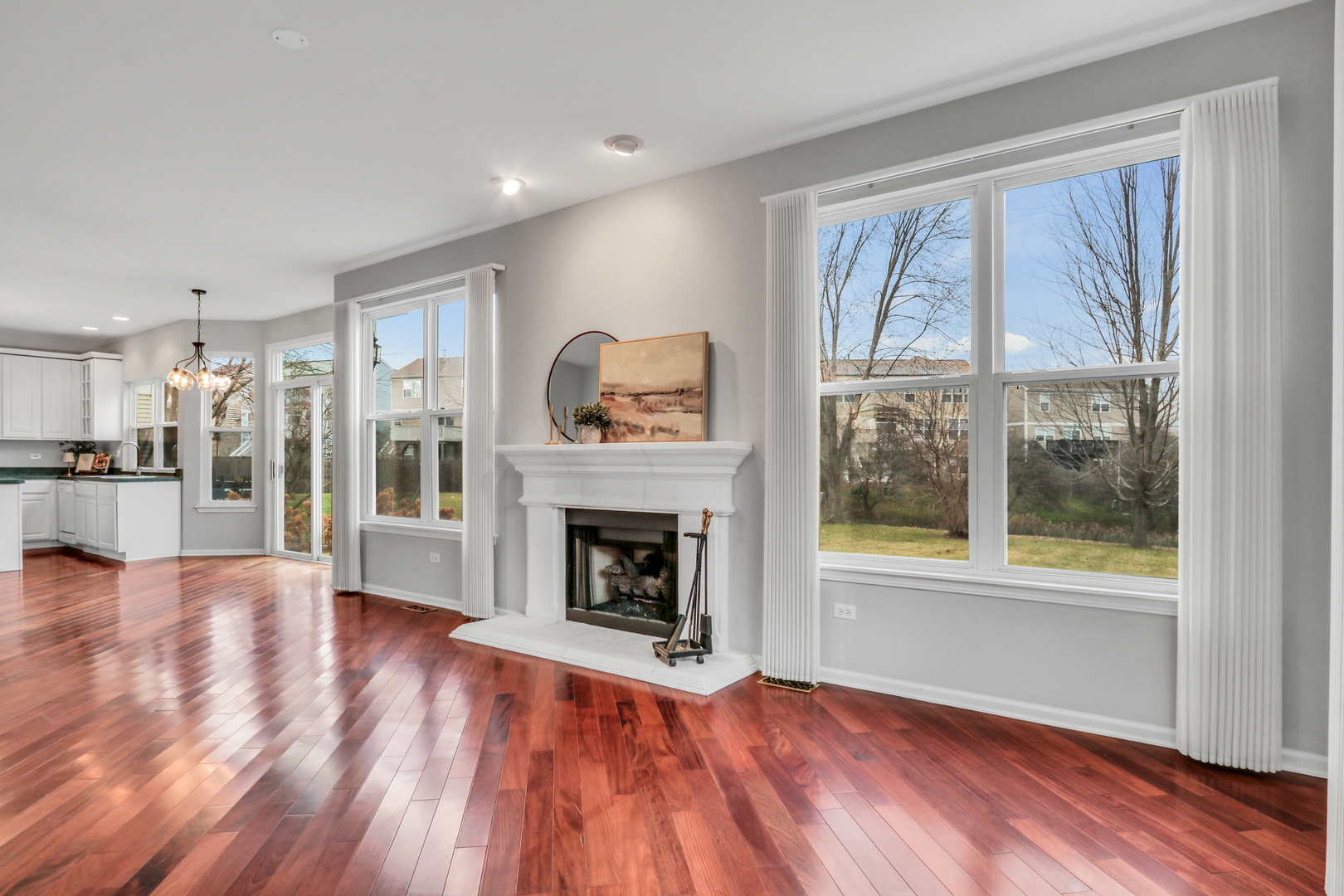 1948 Lily Lane, Round Lake, IL 60073