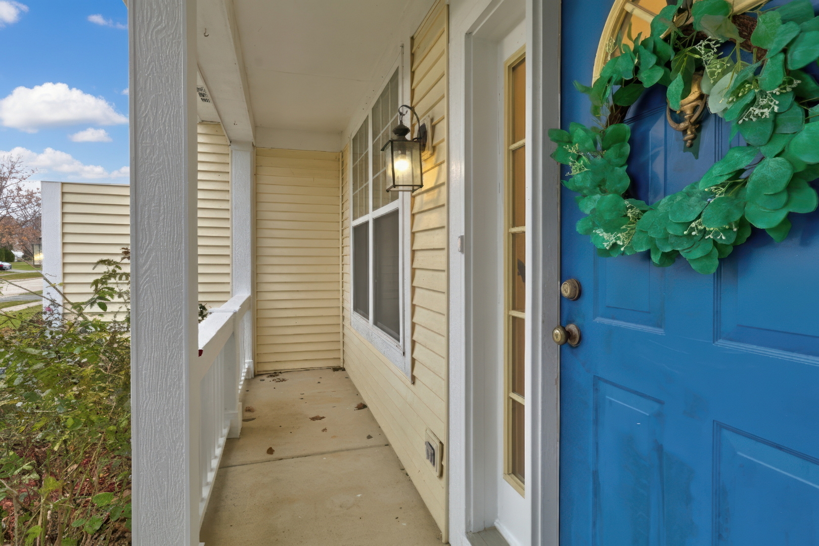 1948 Lily Lane, Round Lake, IL 60073