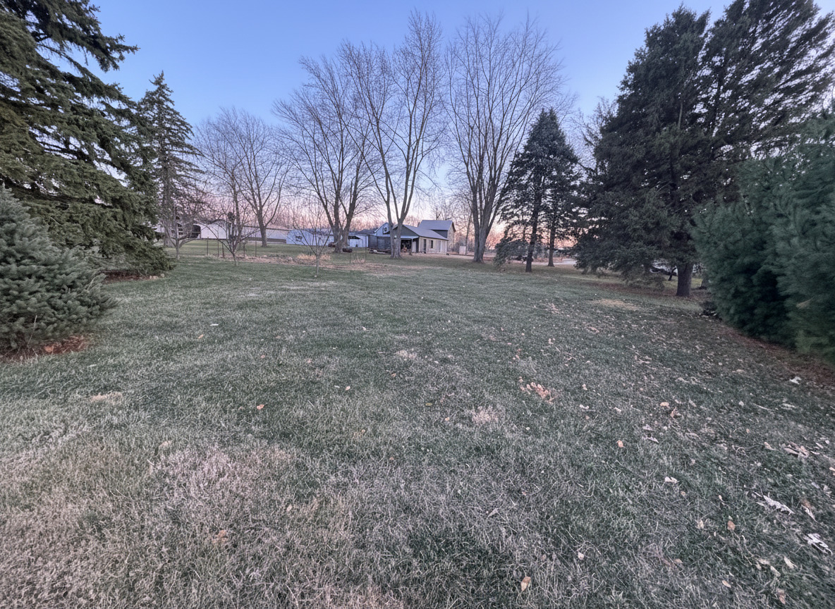 912 E Locust Street, Fairbury, IL 61739