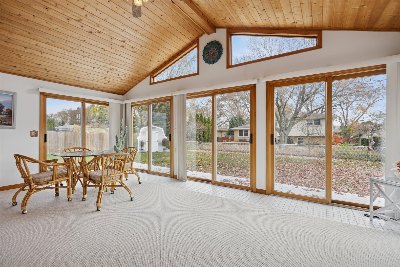 9S215 Florence Avenue, Downers Grove, IL 60516