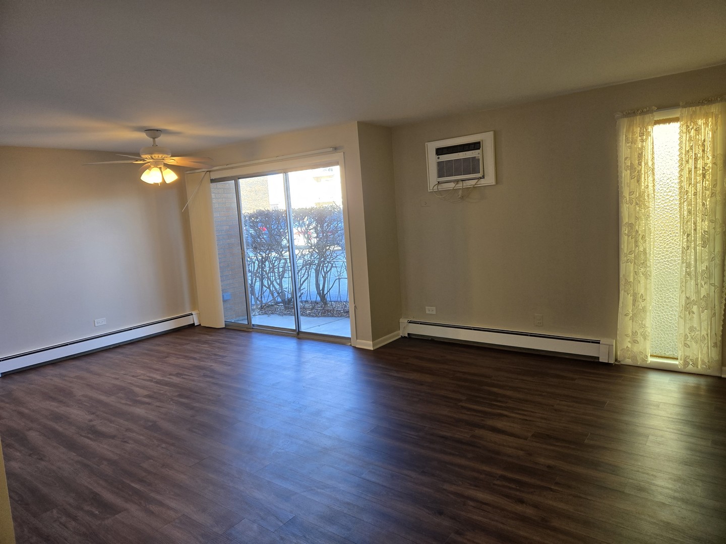 4712 W 107th Street #1D, Oak Lawn, IL 60453