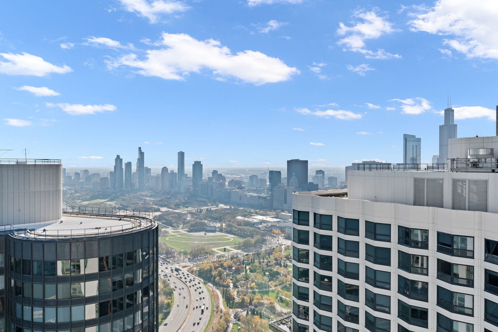 195 N Harbor Drive #4408, Chicago, IL 60601