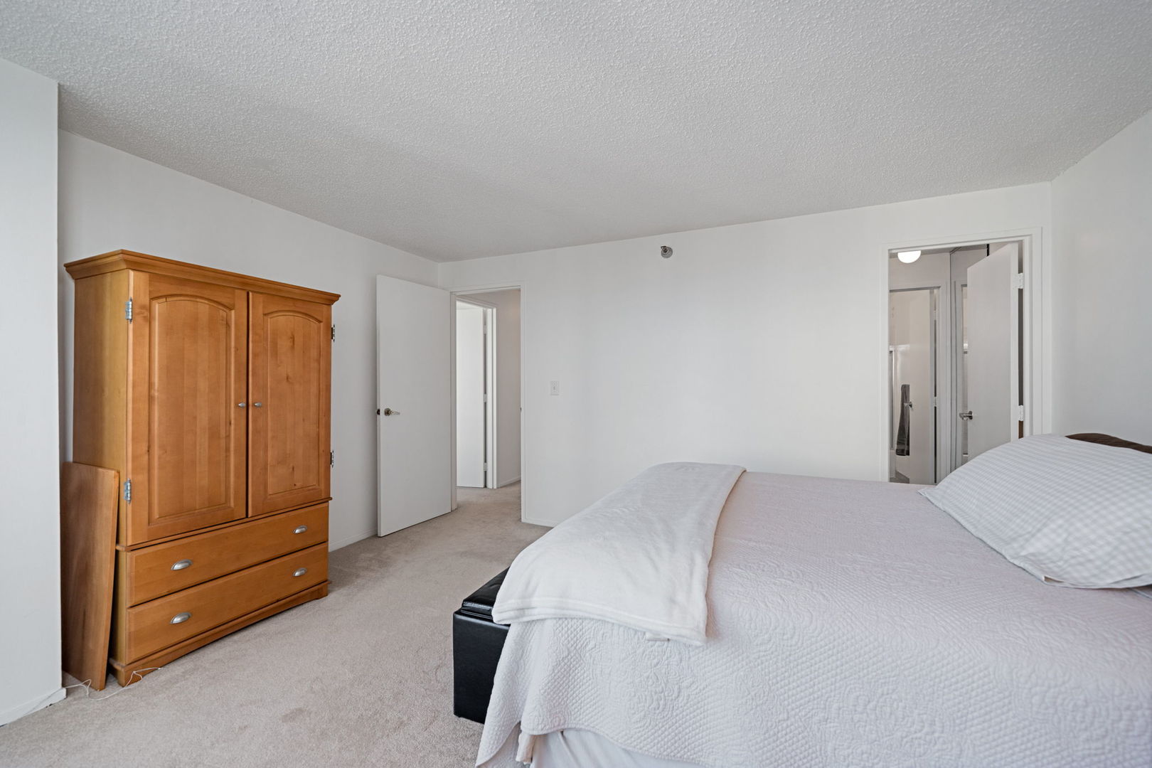 195 N Harbor Drive #4408, Chicago, IL 60601