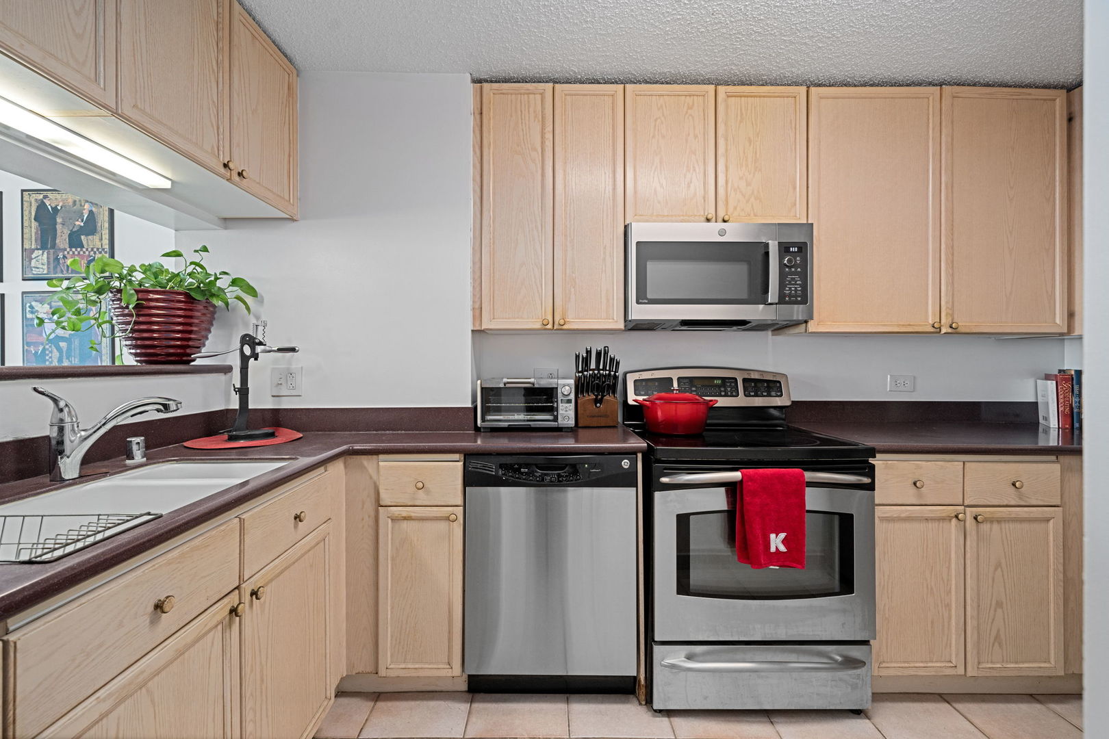 195 N Harbor Drive #4408, Chicago, IL 60601