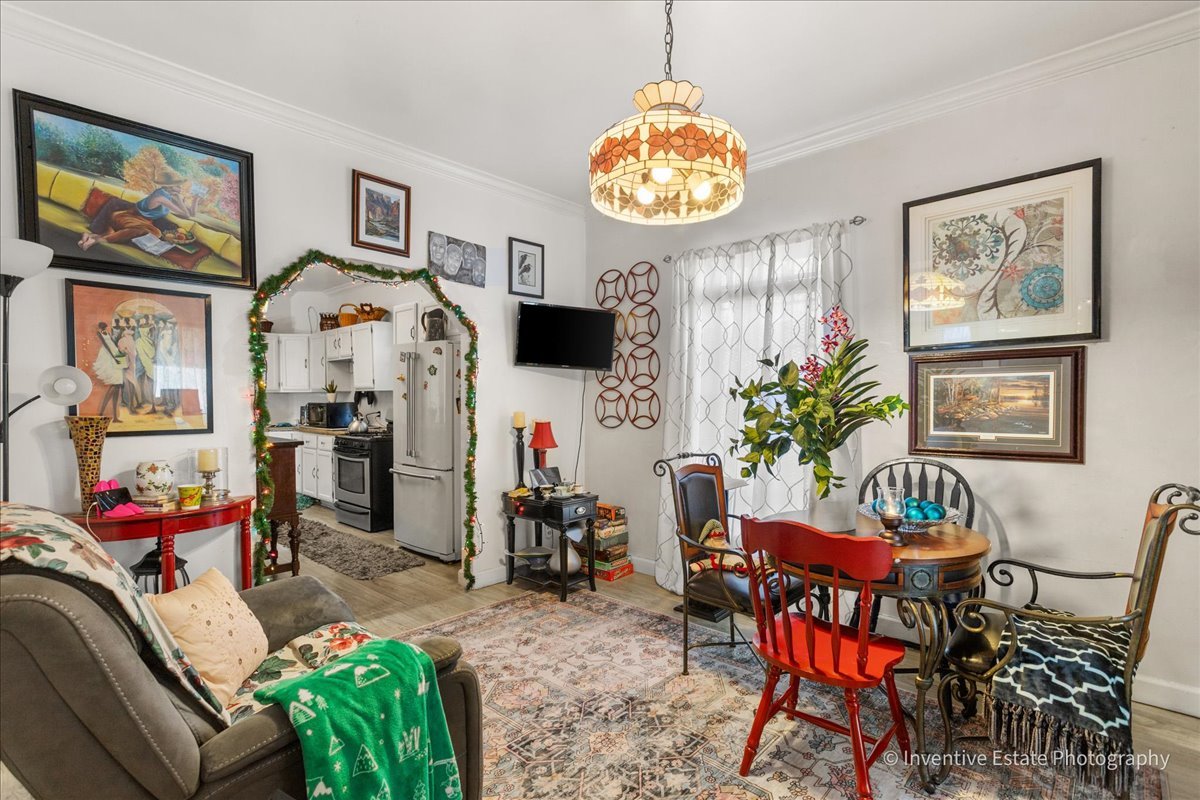 12018 S Loomis Street, Chicago, IL 60643