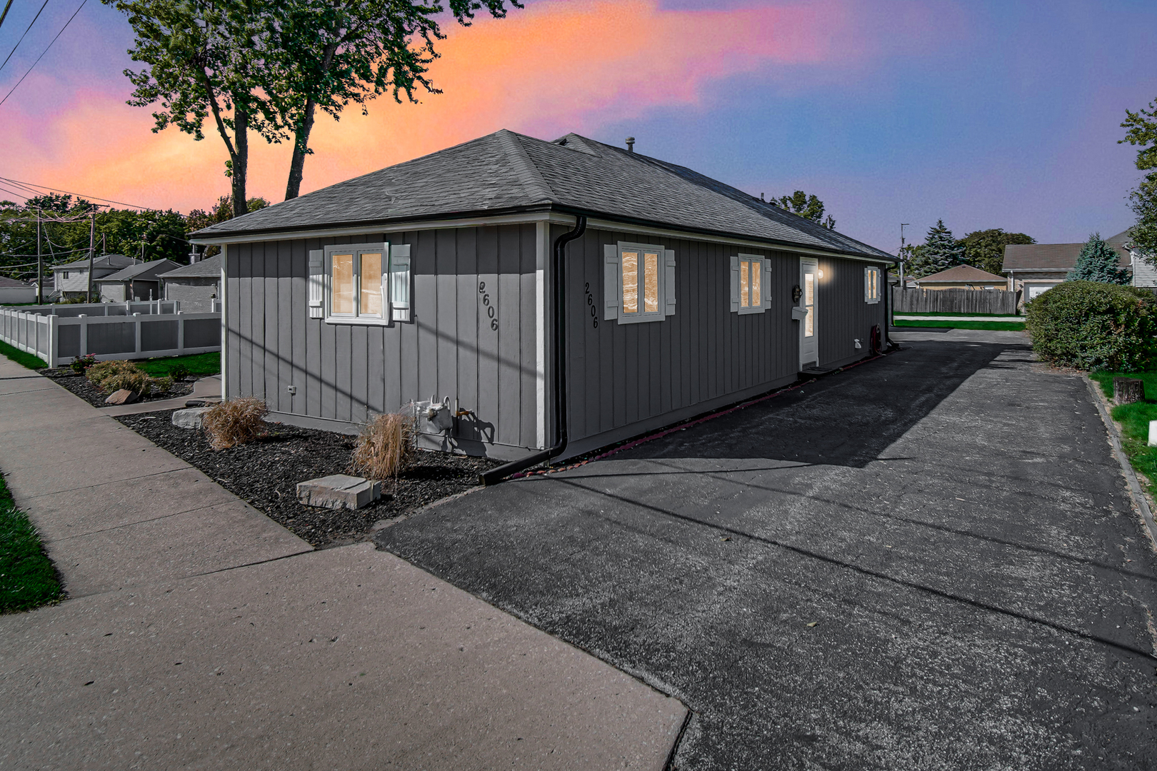 2606 W Walter Zimny Drive, Posen, IL 60469