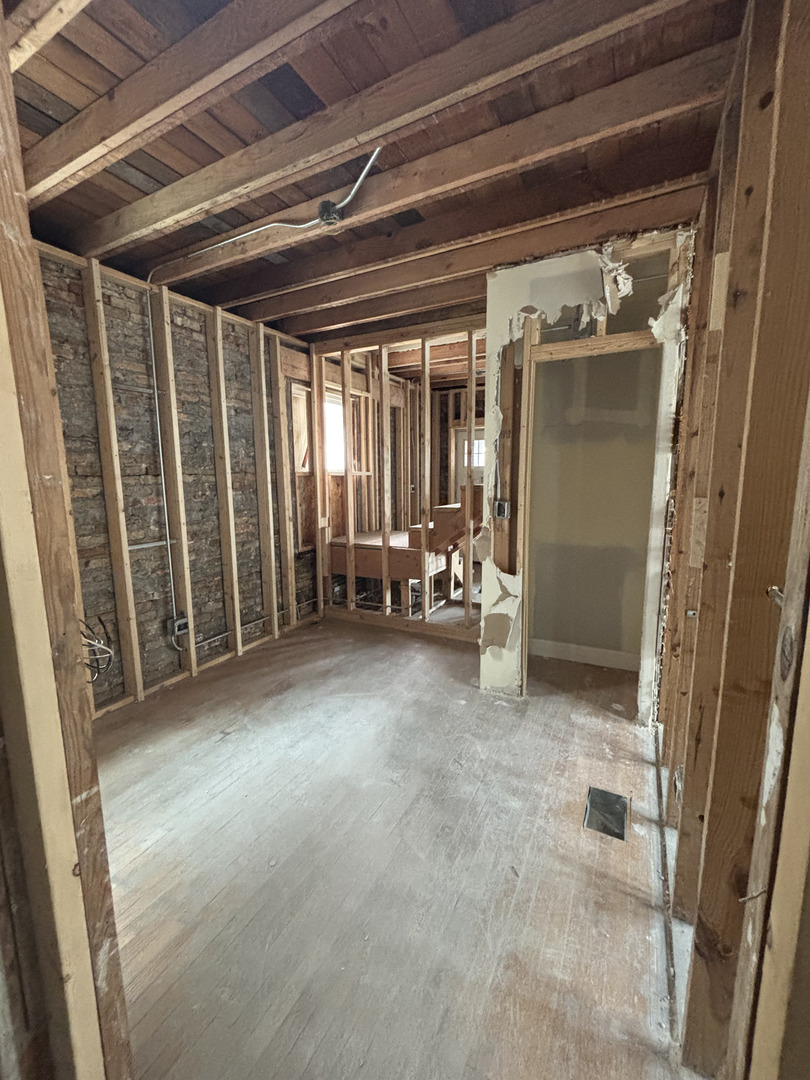 8832 S Marshfield Avenue, Chicago, IL 60620