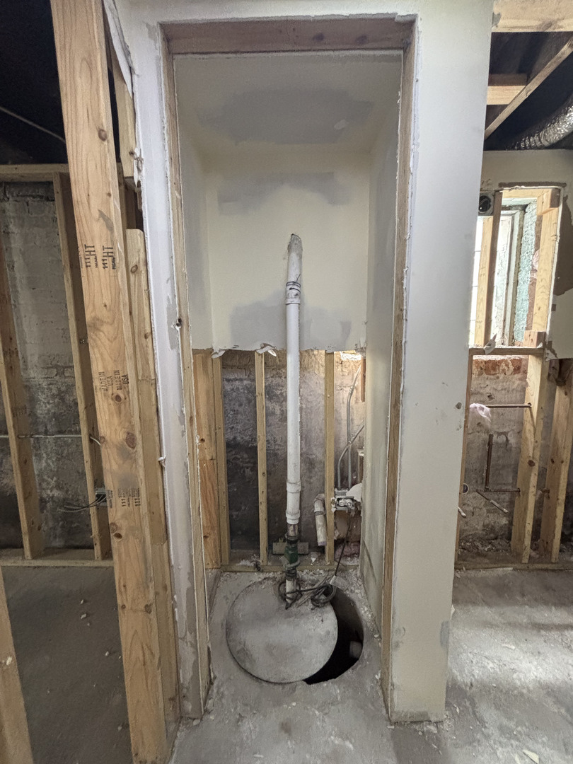 8832 S Marshfield Avenue, Chicago, IL 60620