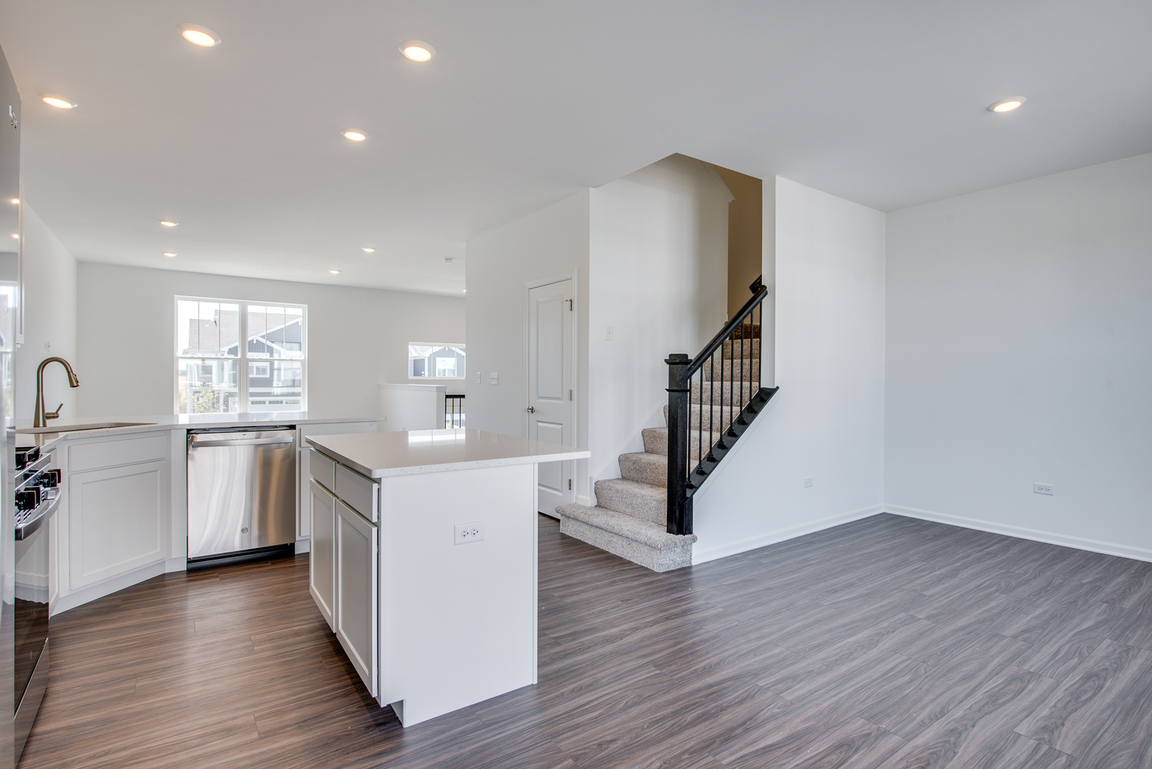 25662 W Yorkshire Drive, Plainfield, IL 60544