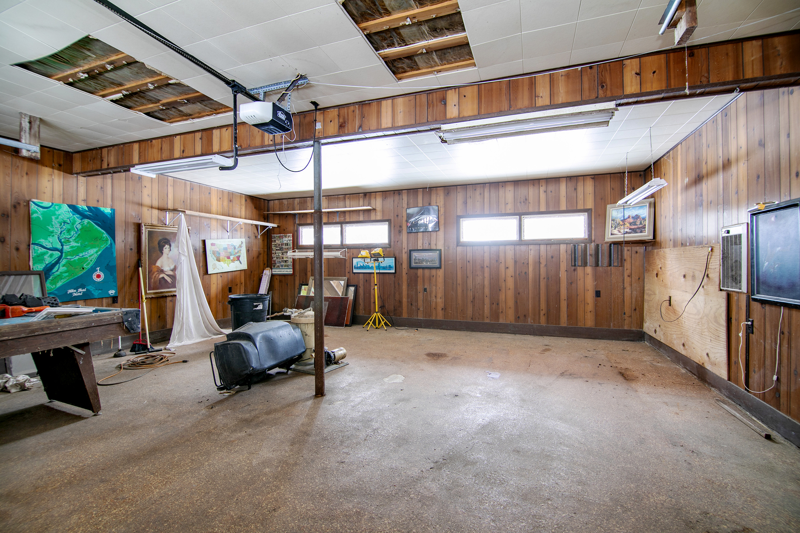 15884 W 3500 N Road, Essex, IL 60935