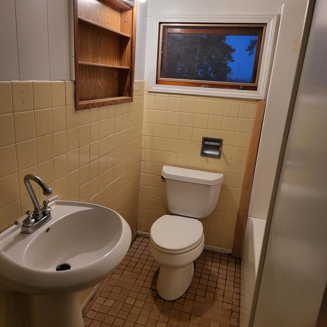 15826 W 3500n Road, Essex, IL 60935