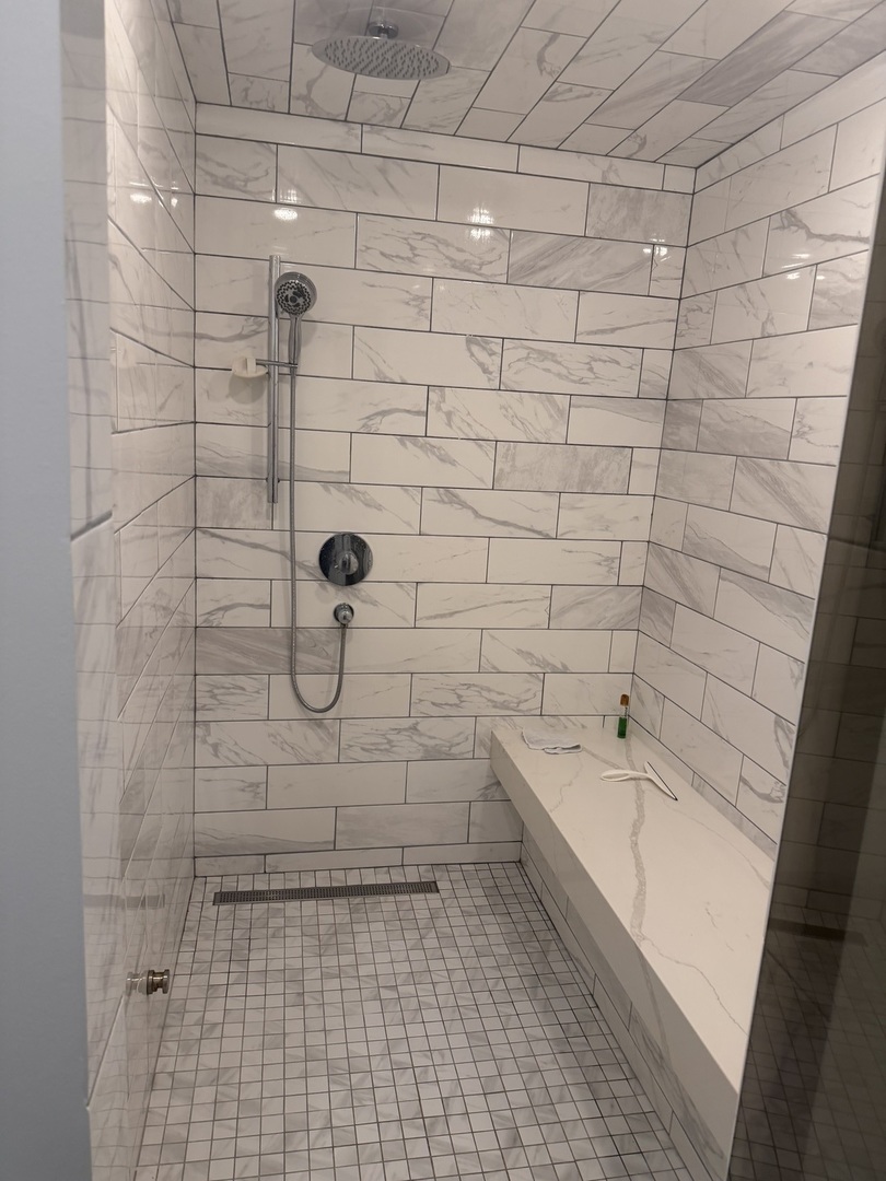 525 Senon Drive, Lemont, IL 60439