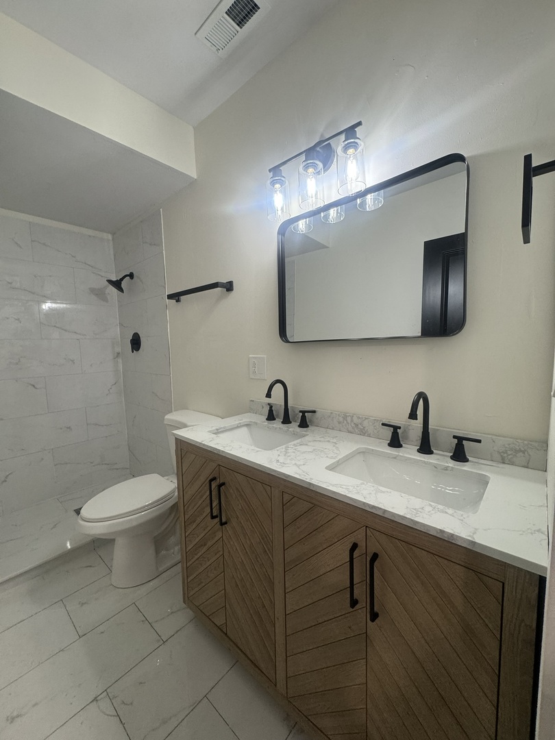 6604 S Langley Avenue #G, Chicago, IL 60637