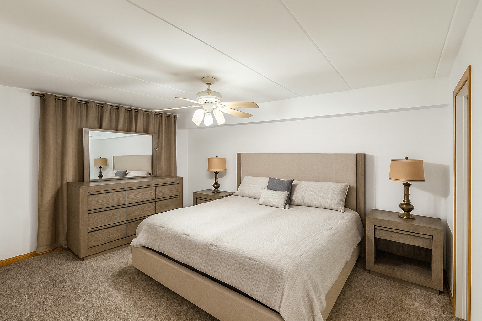 9250 Beloit Avenue #104, Bridgeview, IL 60455