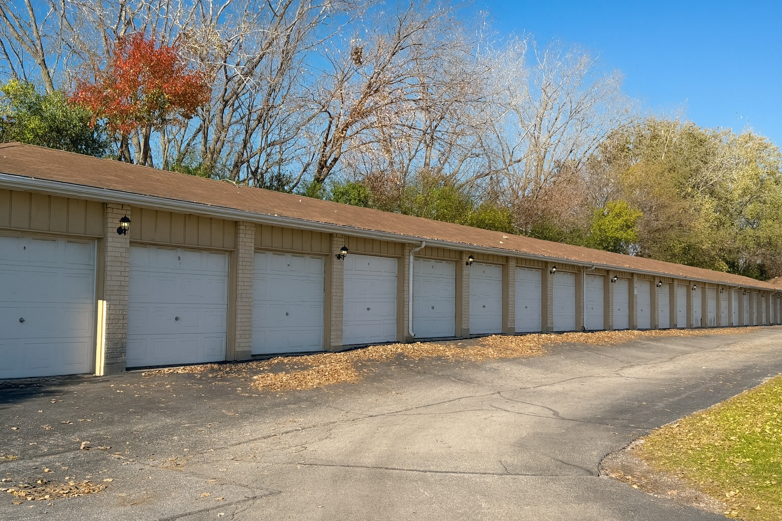 9250 Beloit Avenue #104, Bridgeview, IL 60455