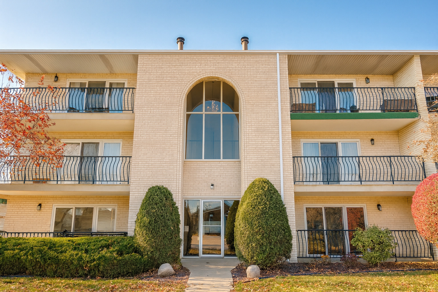 9250 Beloit Avenue #104, Bridgeview, IL 60455