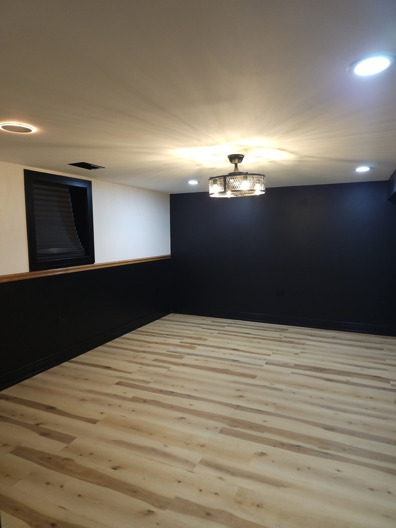 295 Chappel Avenue, Calumet City, IL 60409