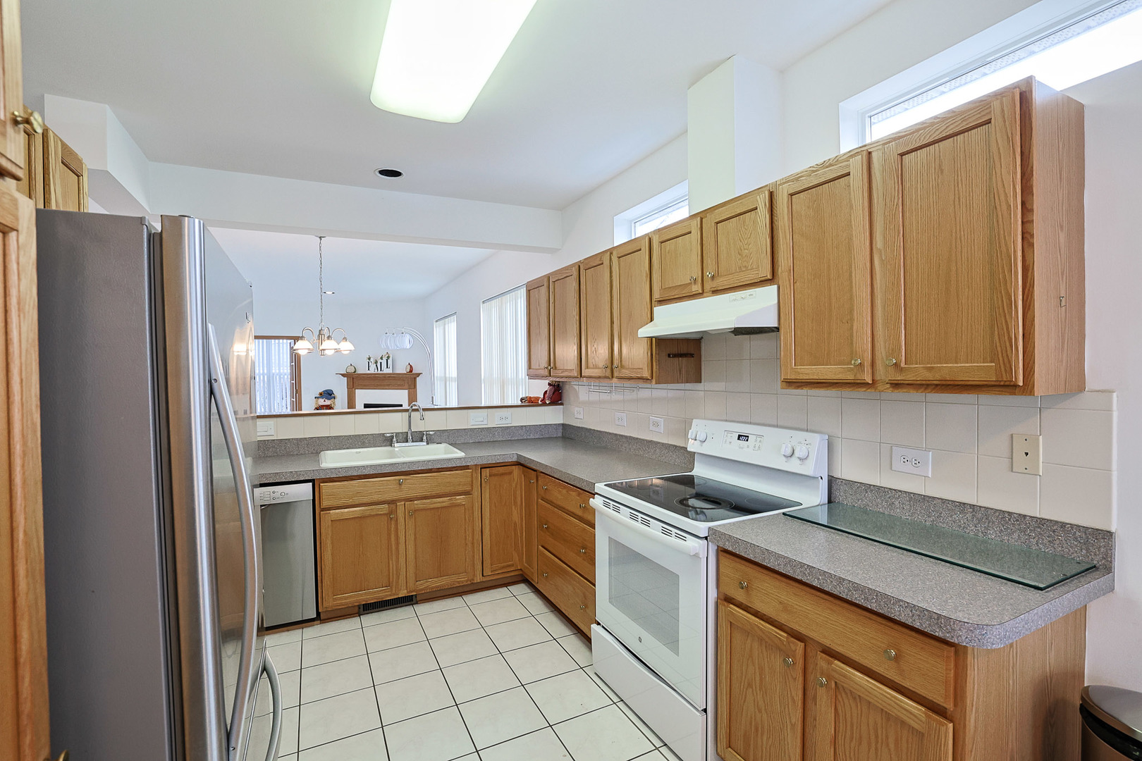 3455 Steeplechase Way, Grayslake, IL 60030