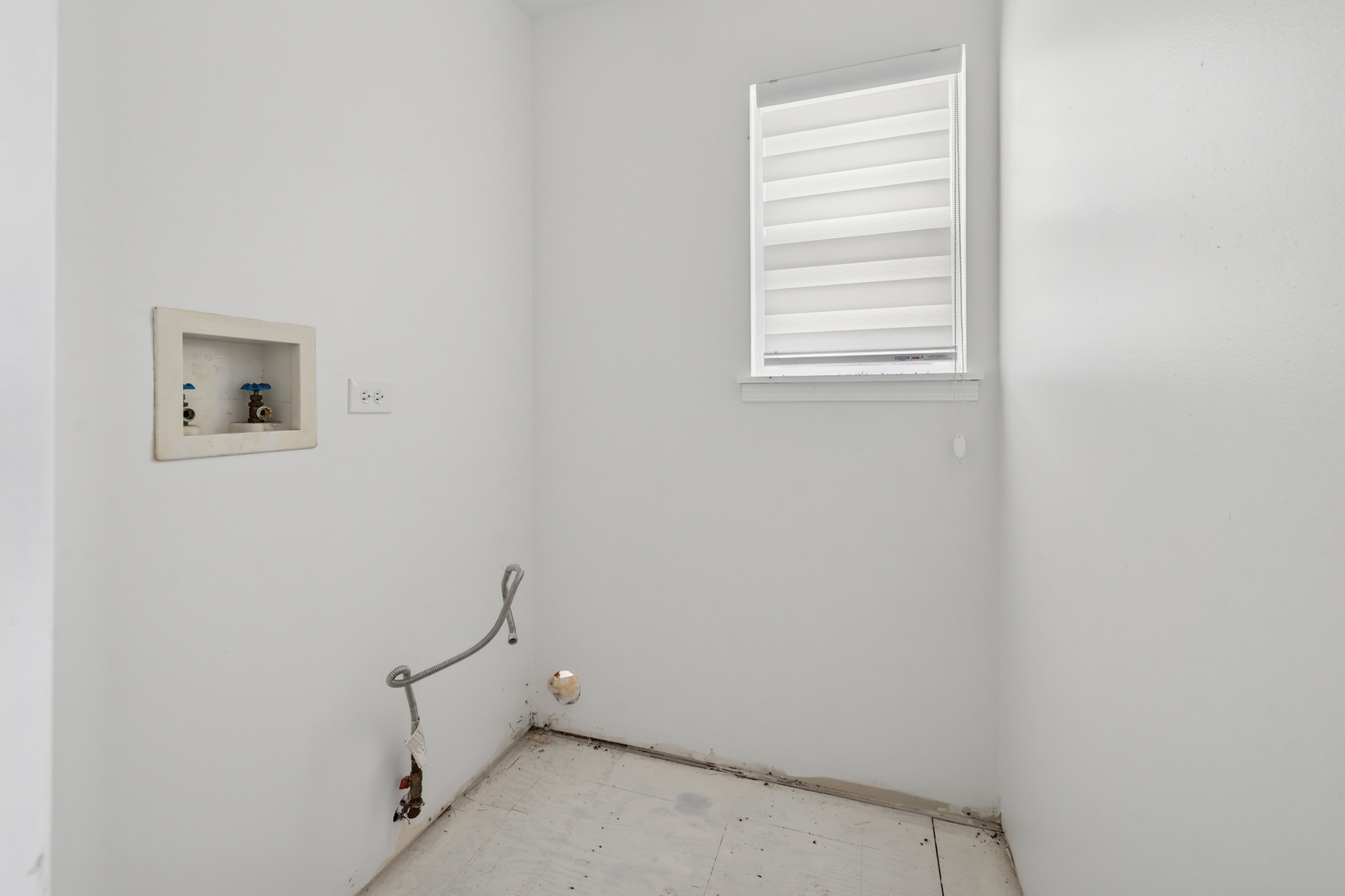 861 VILLAGE Circle #861, Marengo, IL 60152