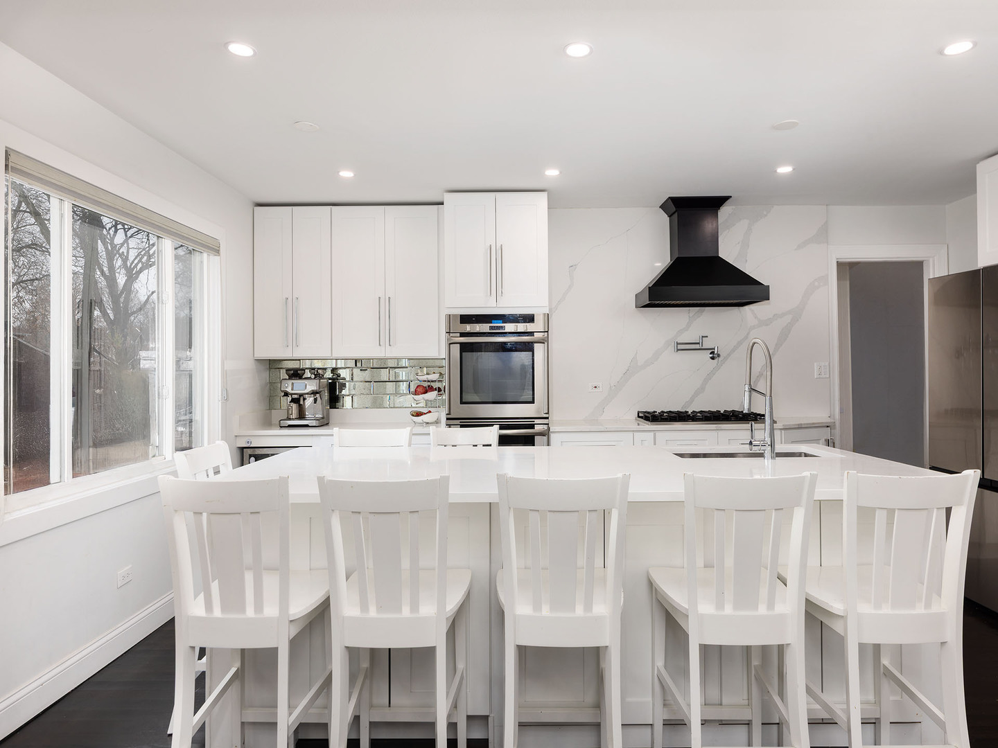 1520 Magnolia Street, Glenview, IL 60025