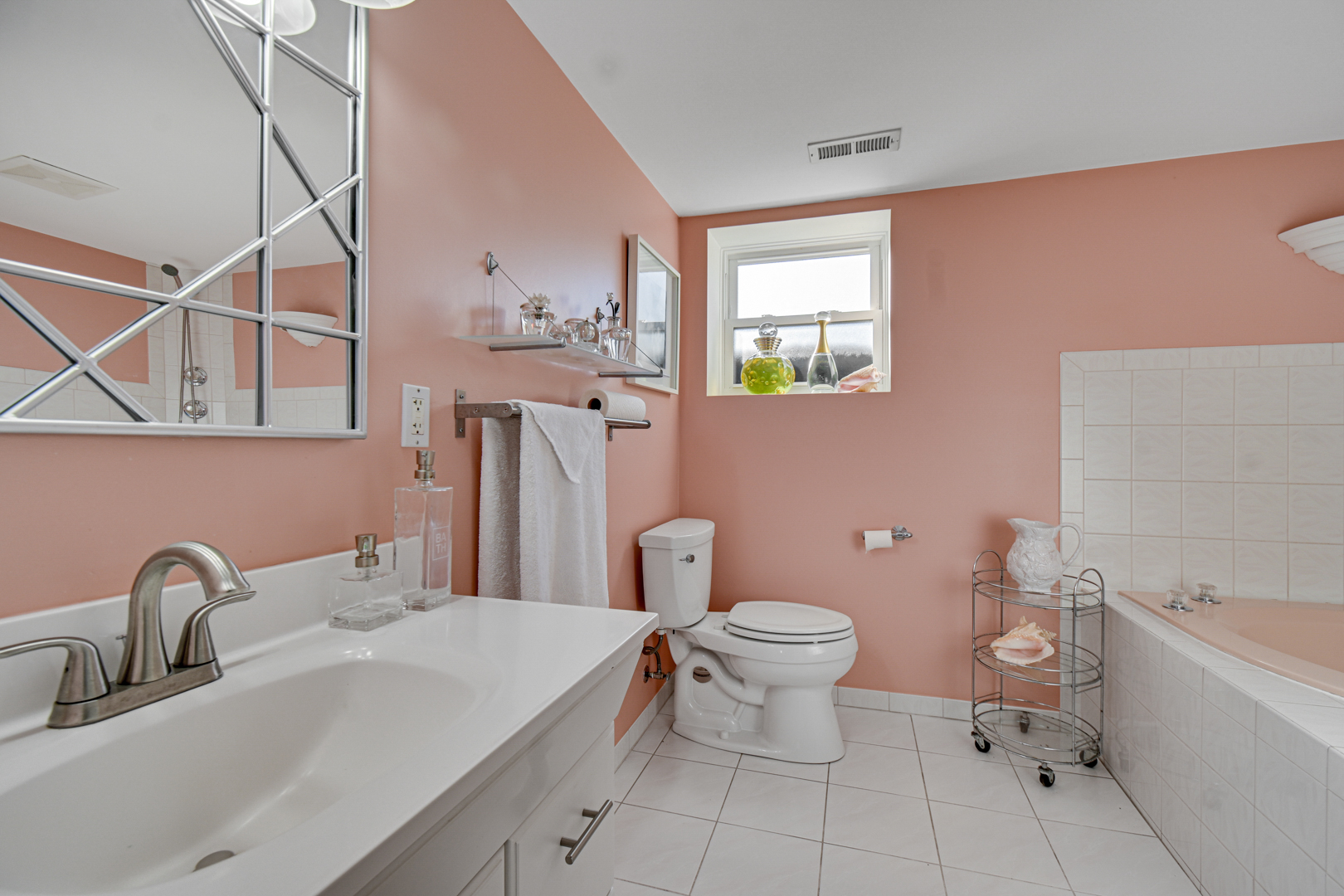 9737 S Kenton Avenue, Oak Lawn, IL 60453