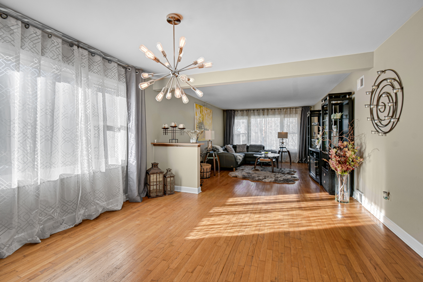 9737 S Kenton Avenue, Oak Lawn, IL 60453