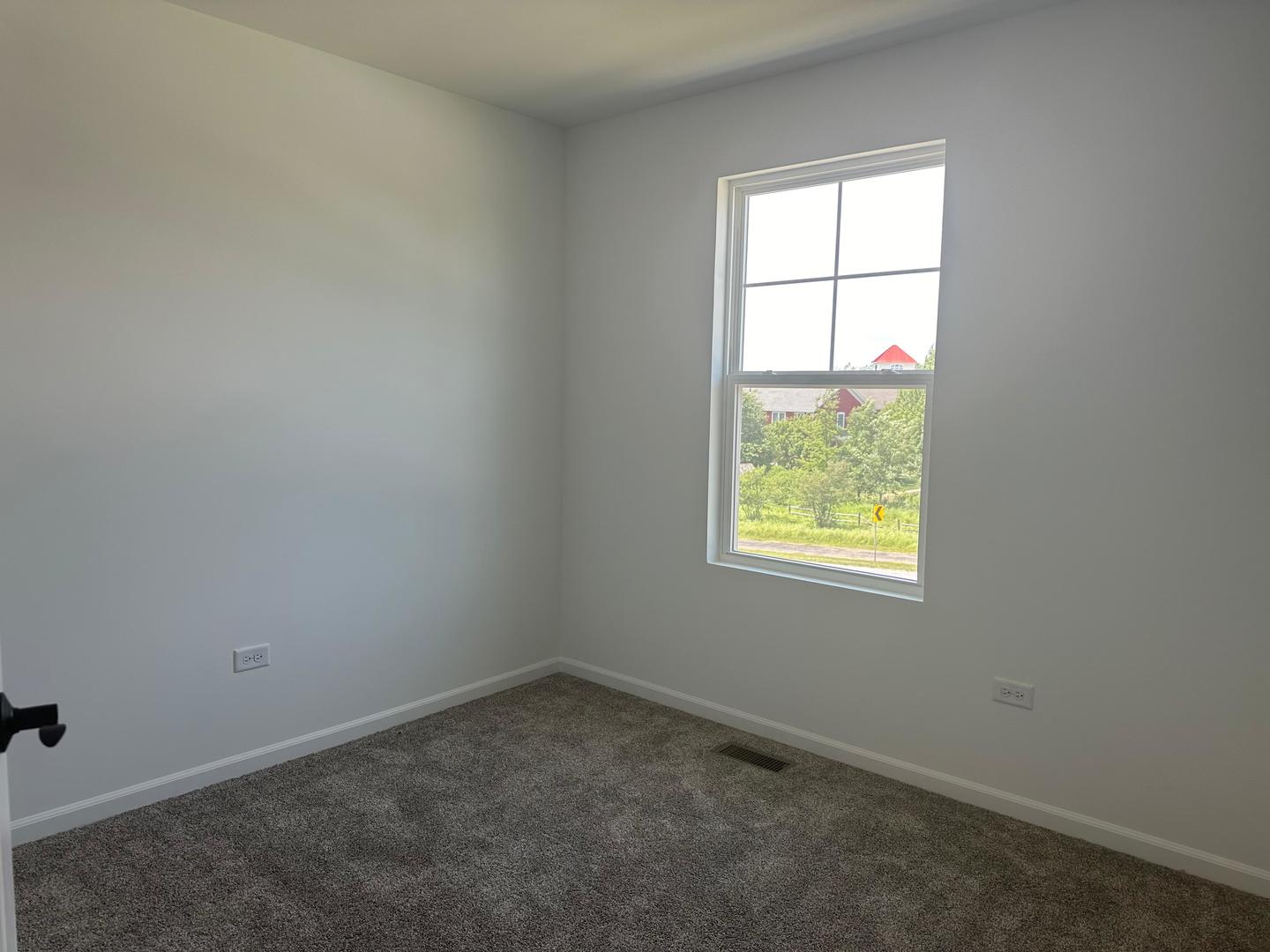 1526 Albany Street, Grayslake, IL 60030