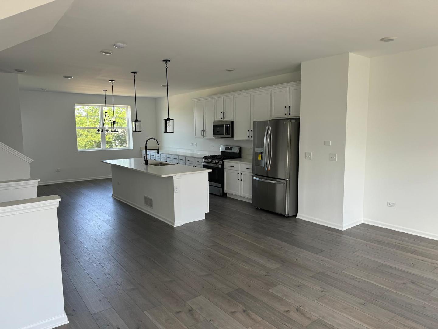 1526 Albany Street, Grayslake, IL 60030