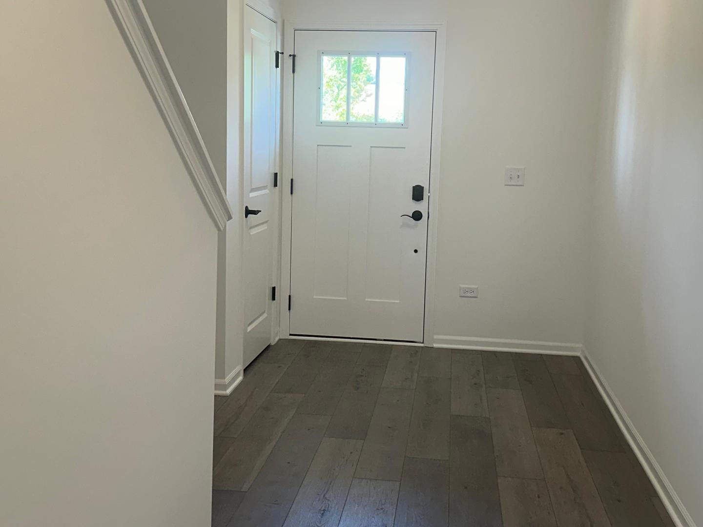 1526 Albany Street, Grayslake, IL 60030