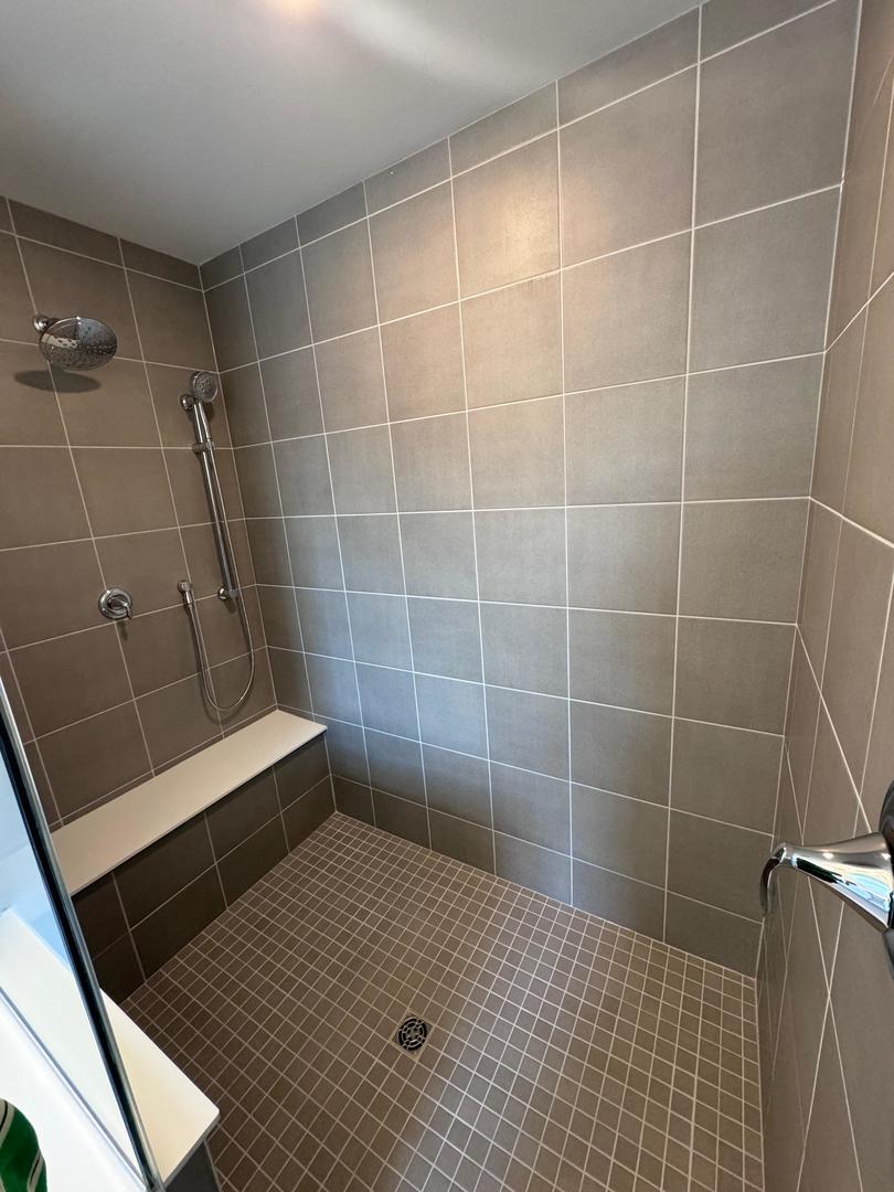 1526 Albany Street, Grayslake, IL 60030