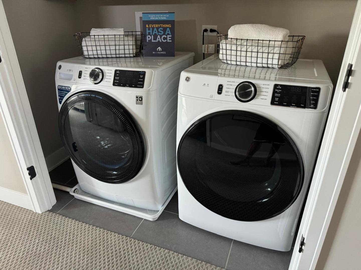 1526 Albany Street, Grayslake, IL 60030