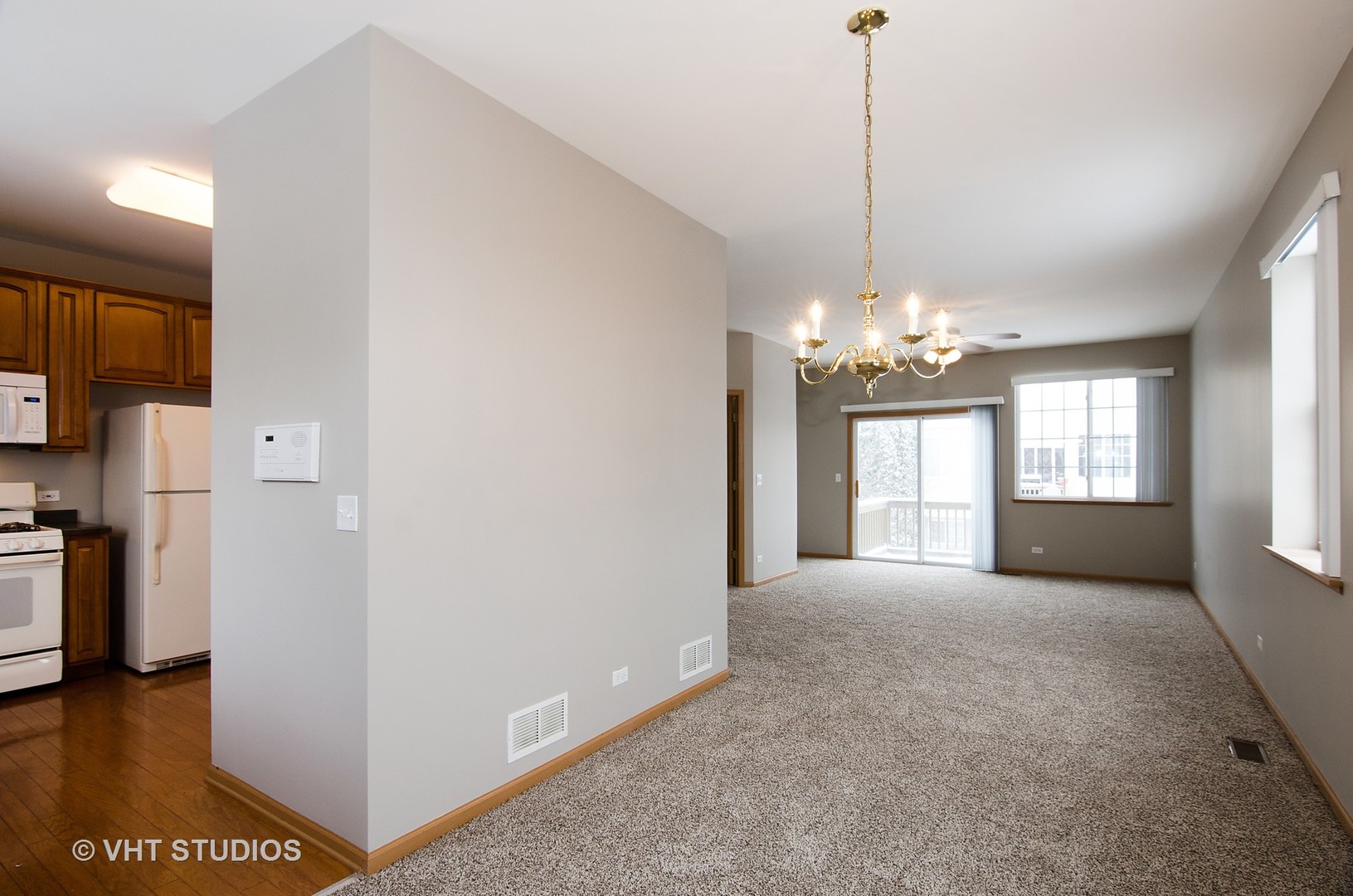 346 Evergreen Circle #346, Gilberts, IL 60136