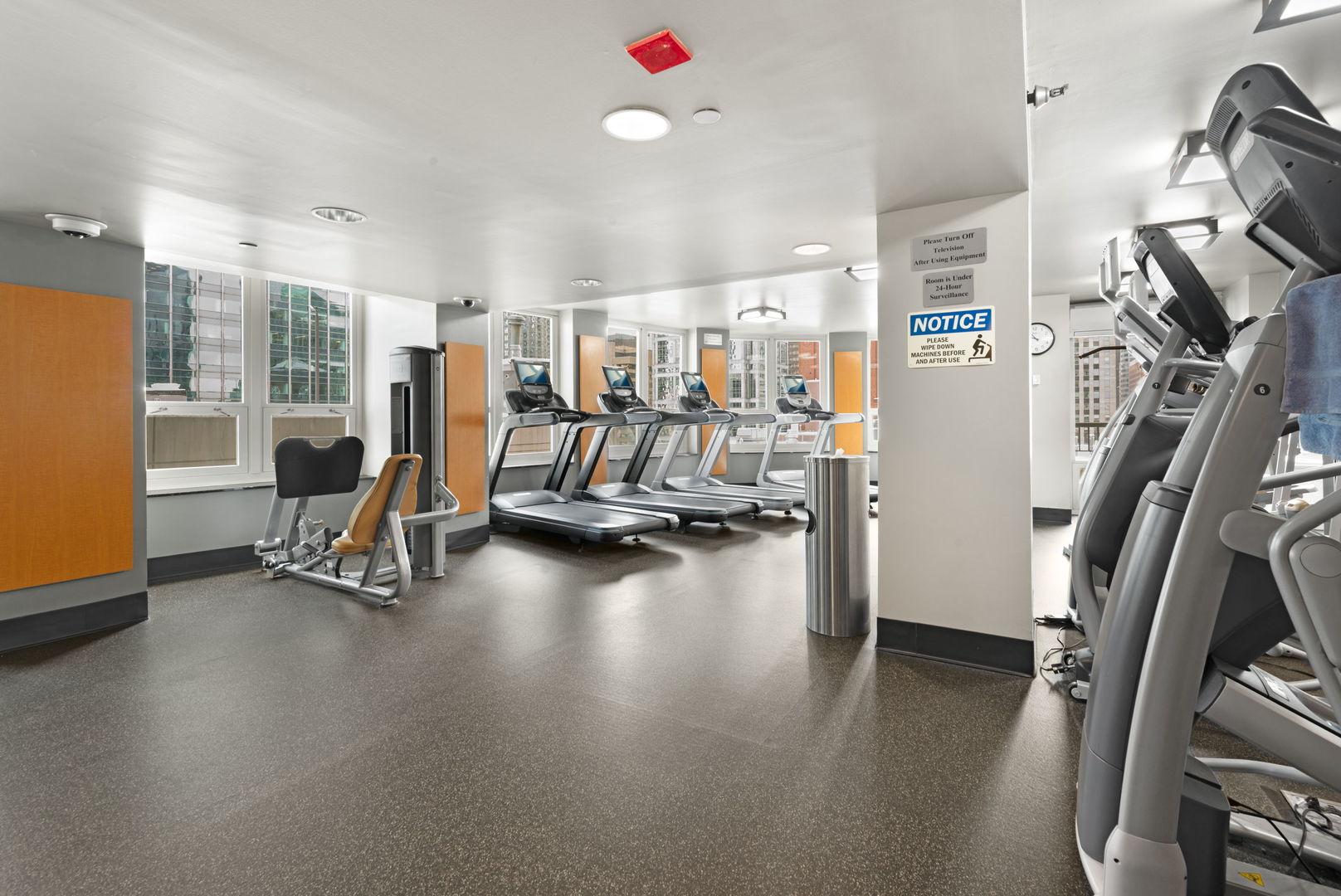 345 N LaSalle Street #407, Chicago, IL 60654